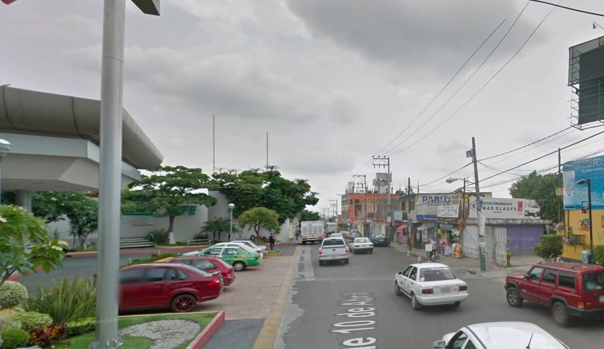 Un indigente exhaló su último suspiro en la avenida 10 de Abril
