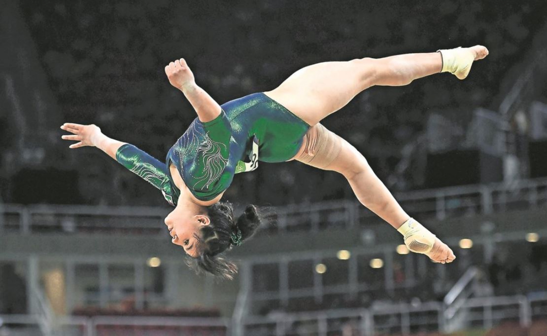 Alexa Moreno gana oro en copa de gimnasia en Japón