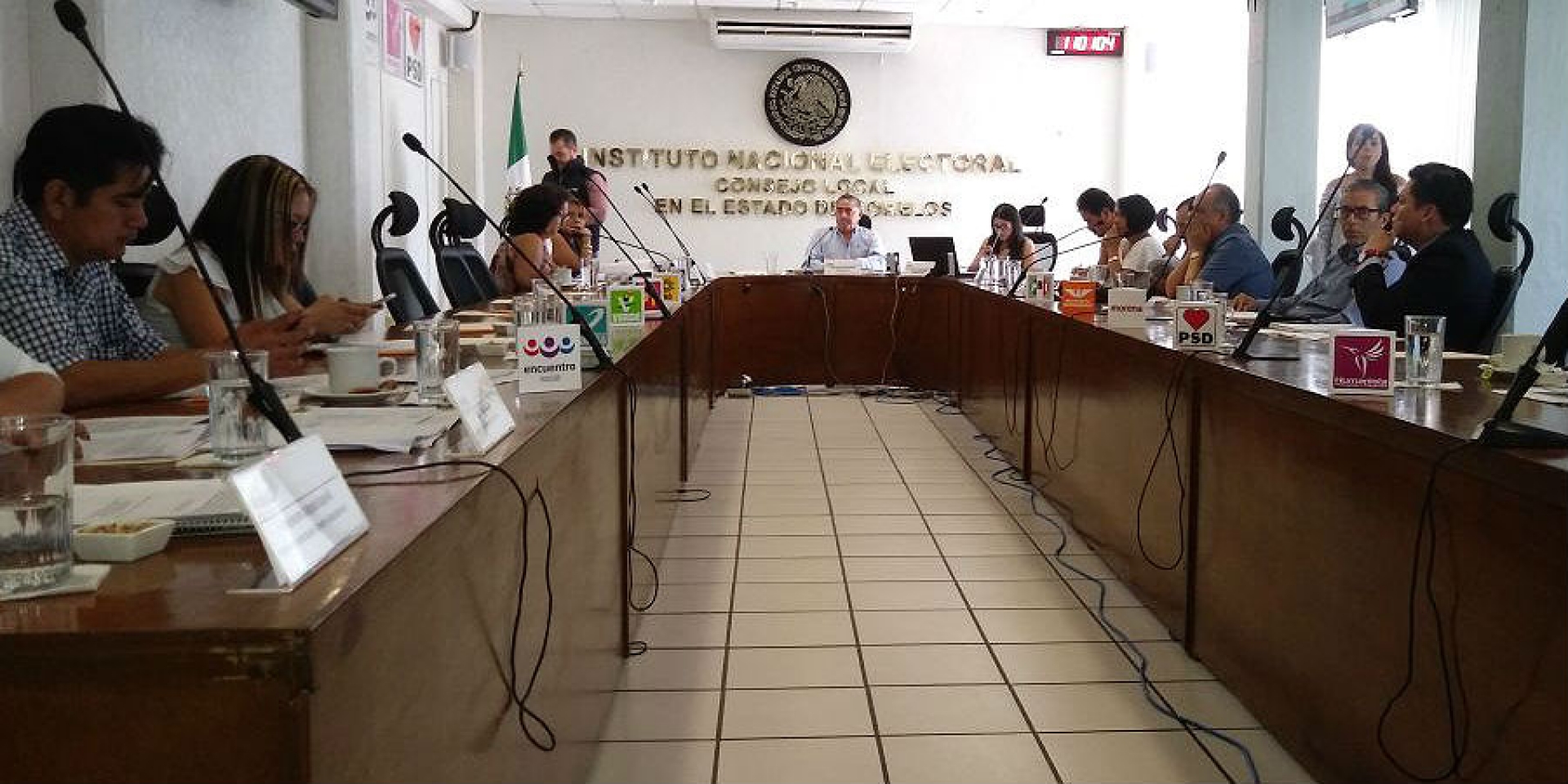 Realizan sesiones especial y ordinaria del Consejo Local del INE