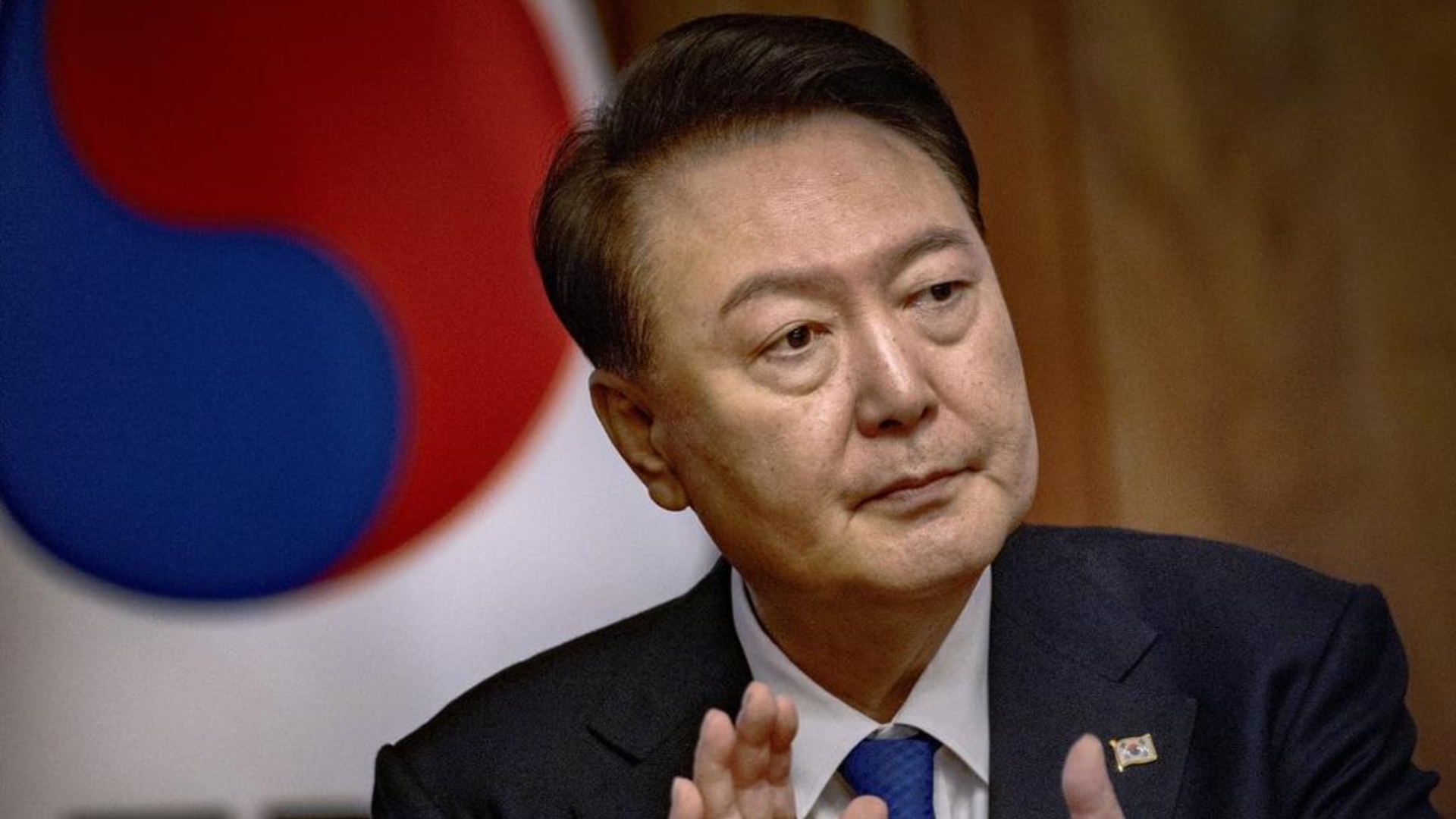 Presidente surcoreano se ausenta del interrogatorio tras ser detenido en Seúl