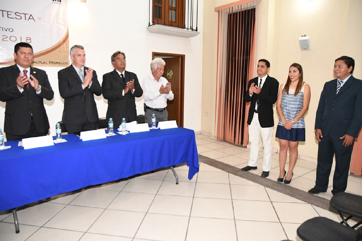 El consejo directivo 2016-2018 del Colegio de Arquitectos reconoce creación del Implan Cuautla