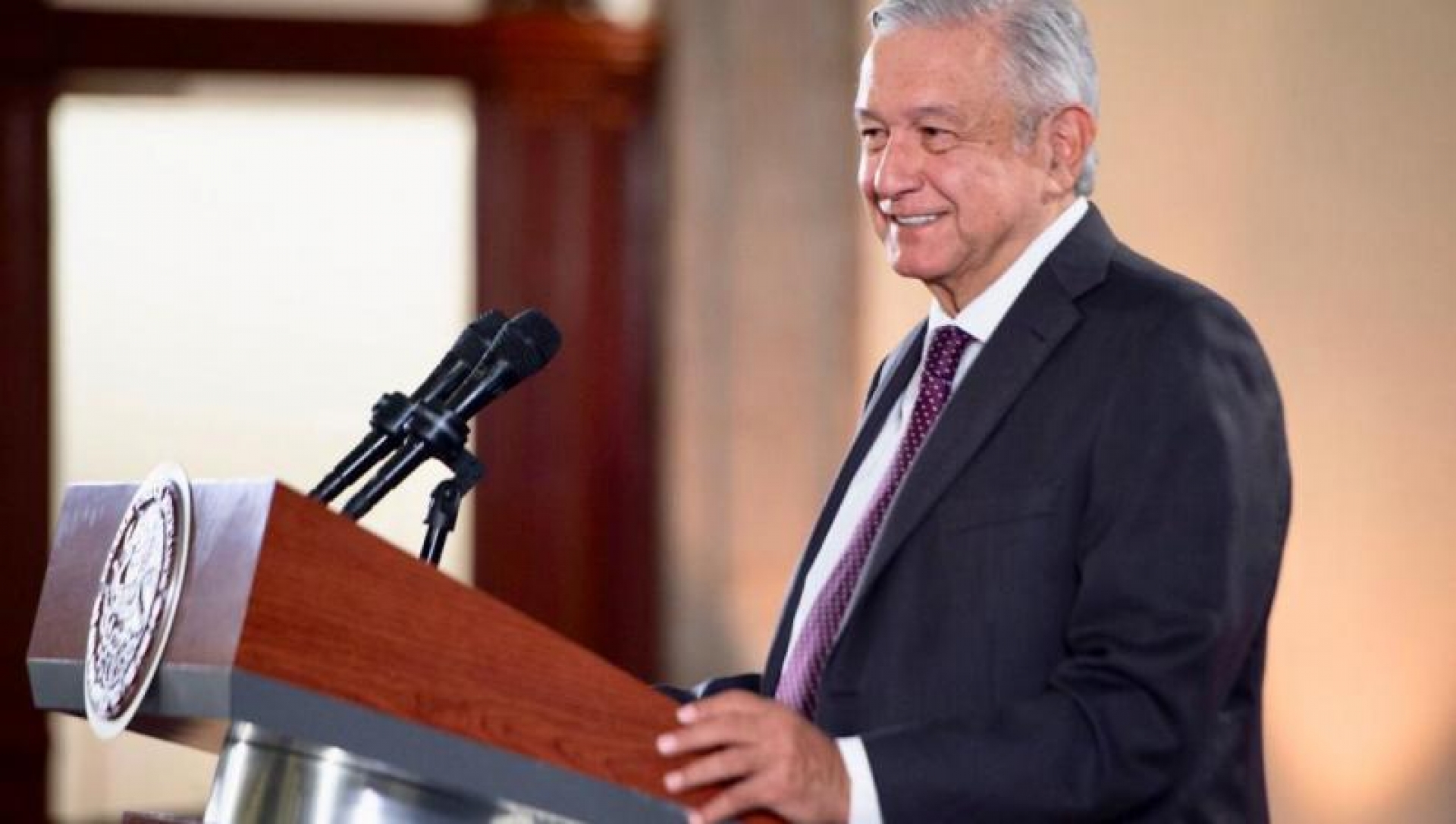 No descartamos legalizar algunas drogas para combatir la violencia, reitera AMLO