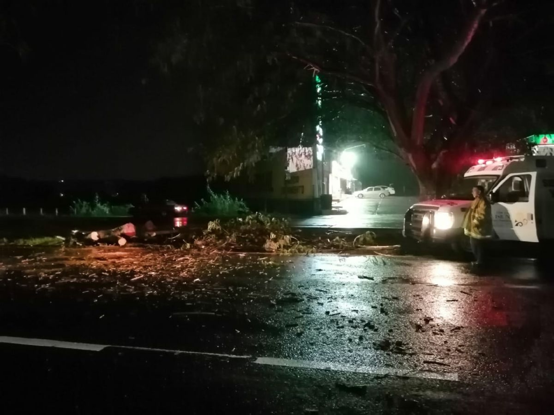 En alerta, Protección Civil de Yautepec por fuertes lluvias