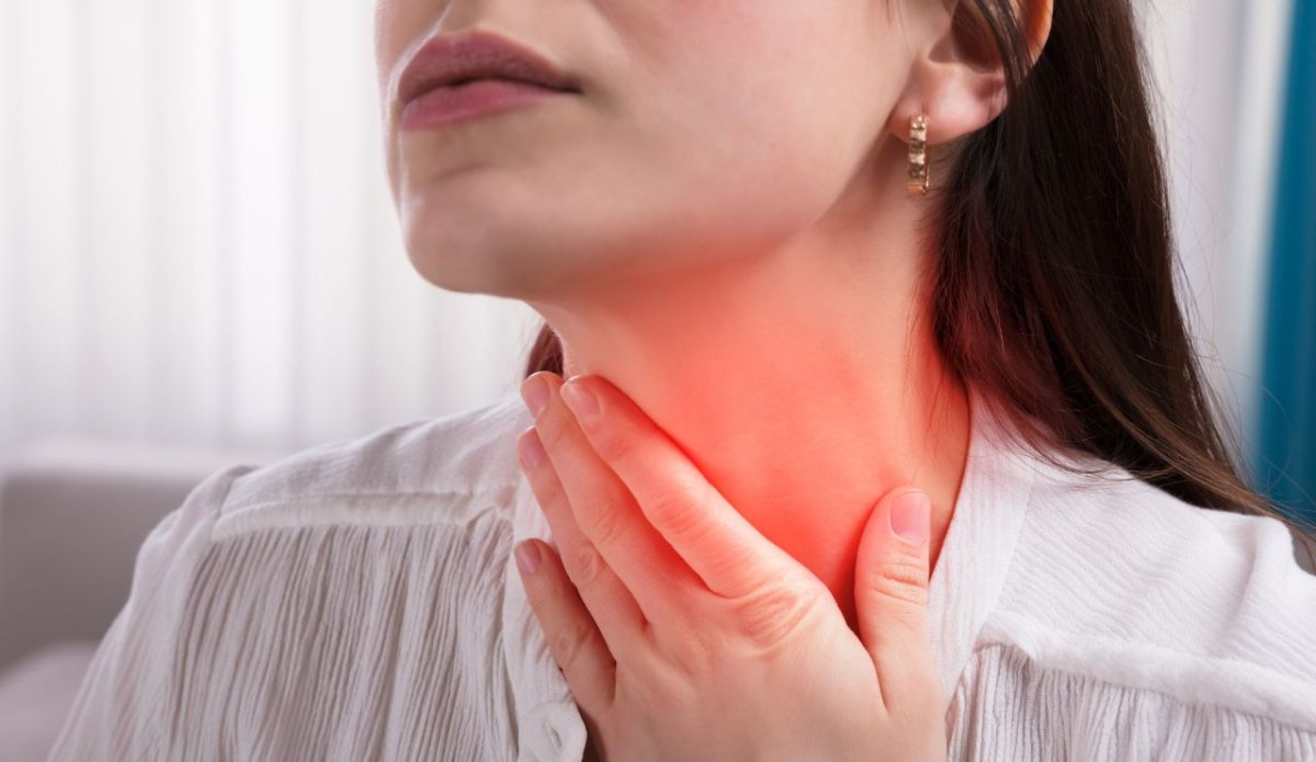 ¿Dolor de garganta? Así puedes prevenirlo y aliviarlo