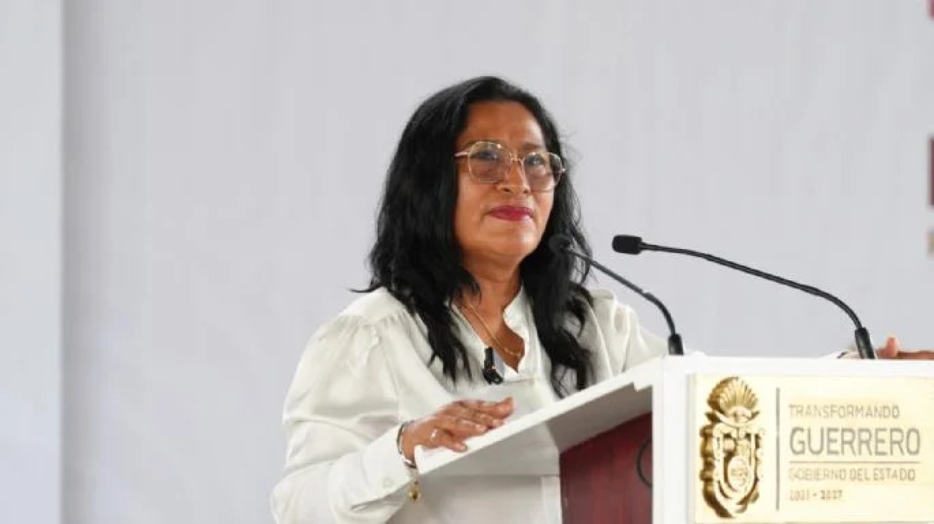 Corte frena proceso administrativo contra Abelina López por revisión de presupuesto