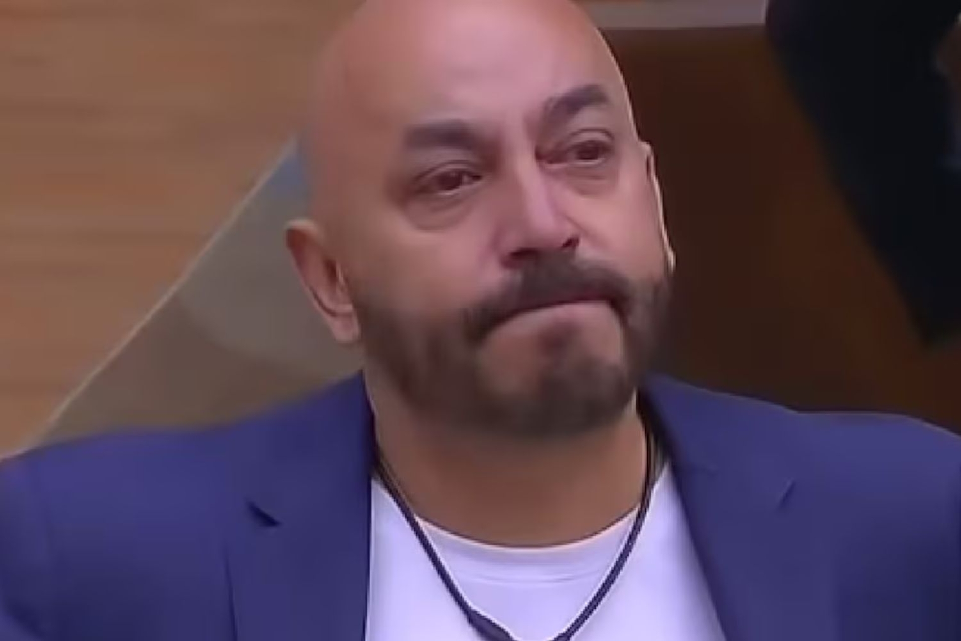 Lupillo Rivera revela el doloroso tratamiento médico que lo obligó a abandonar 'La Casa de los Famosos'