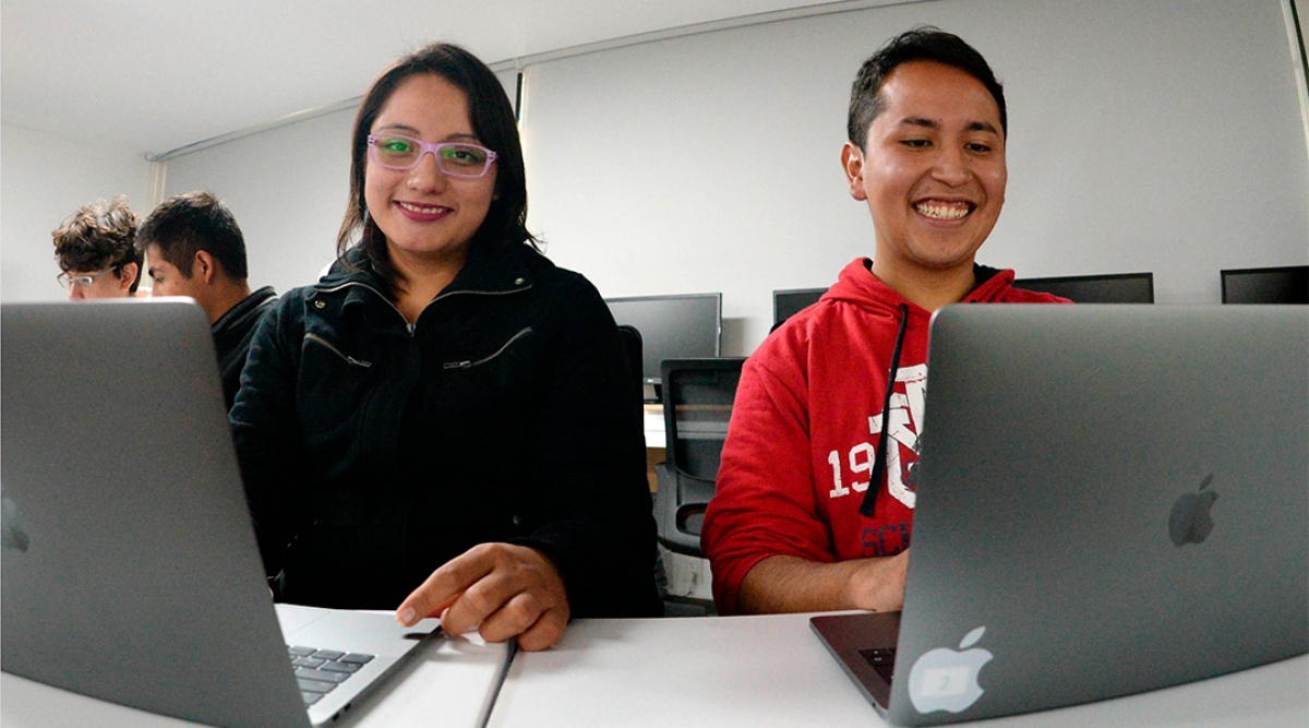 La UNAM presenta un laboratorio de apps para iOS donado por Apple