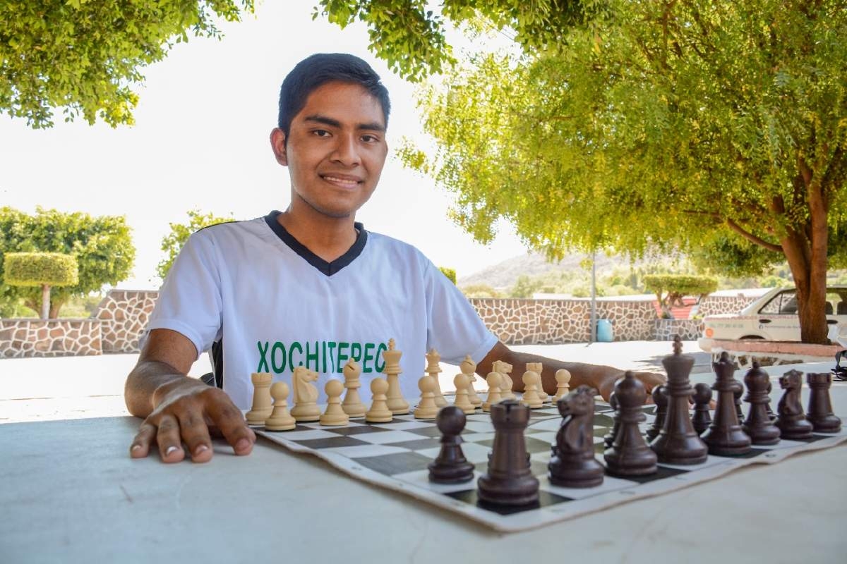 Representará xochitepequense a Morelos en macro regional de ajedrez
