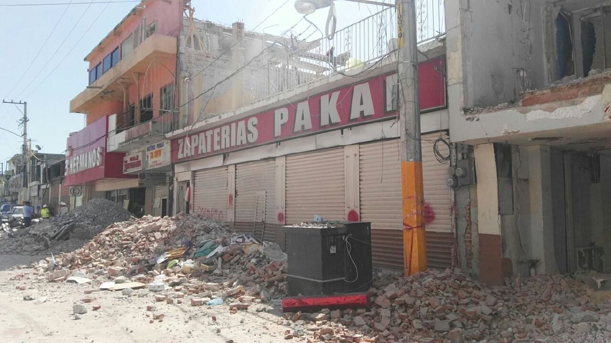 Multarán a vecinos del centro de Jojutla que dejen escombro en las calles