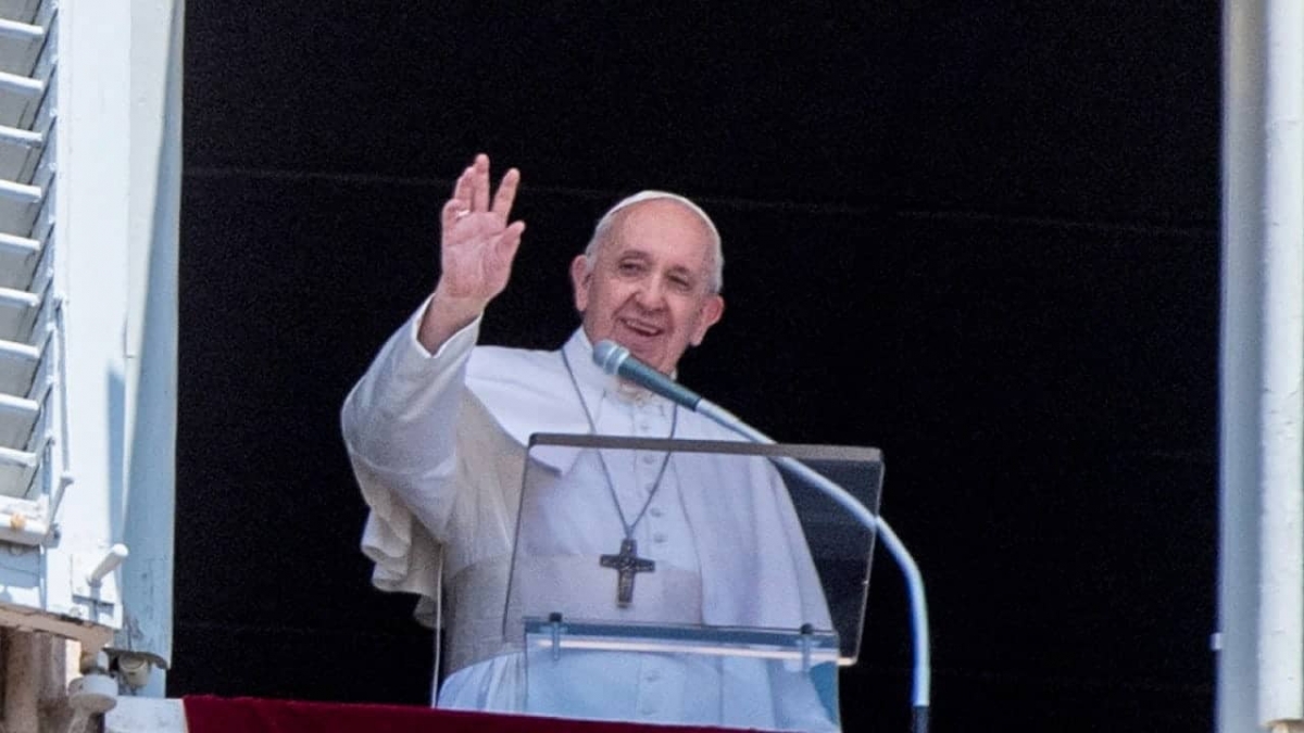 Papa Francisco, en buenas condiciones tras cirugía de colon