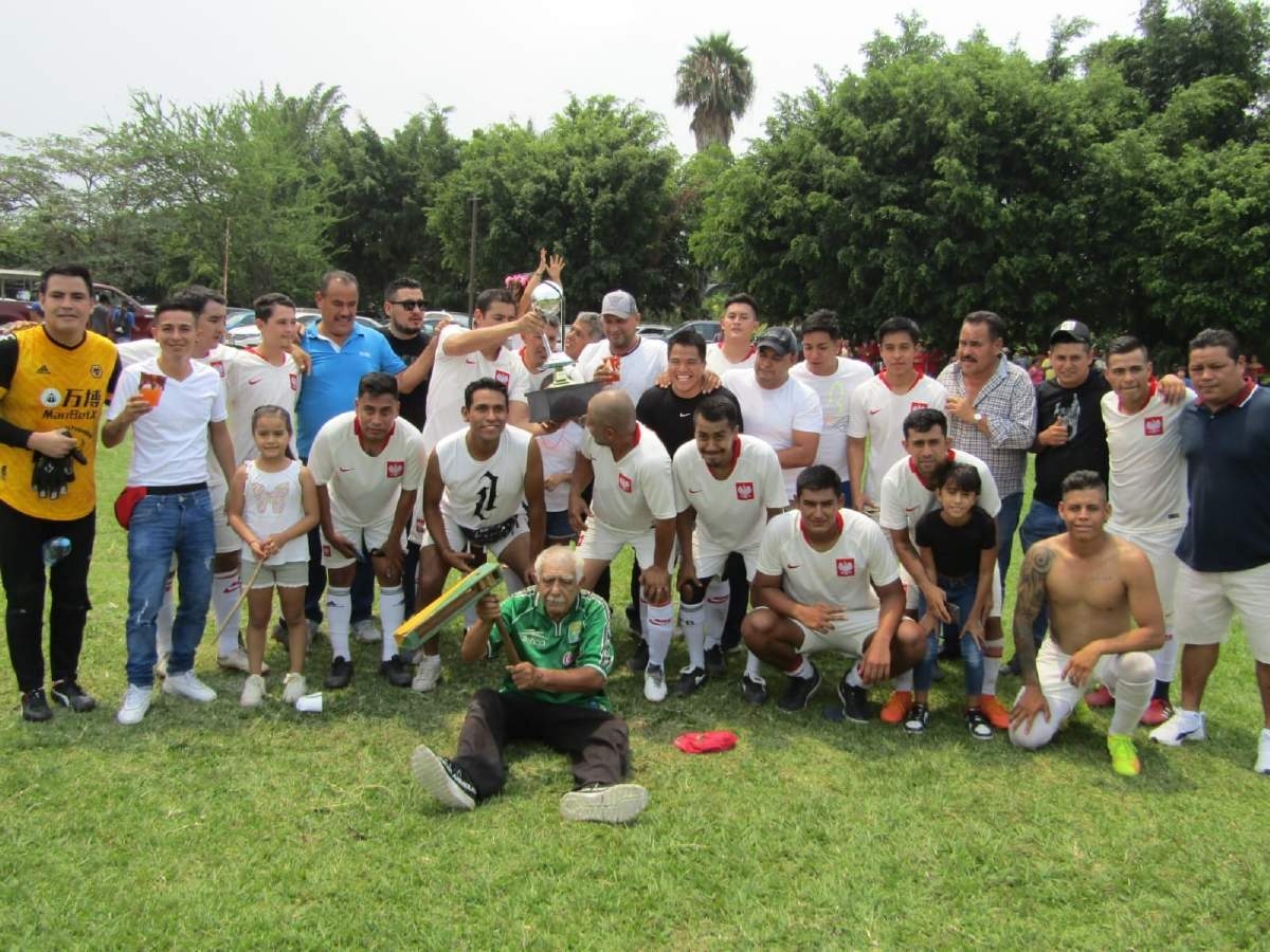 Rancho El Pequeñín, bicampeón