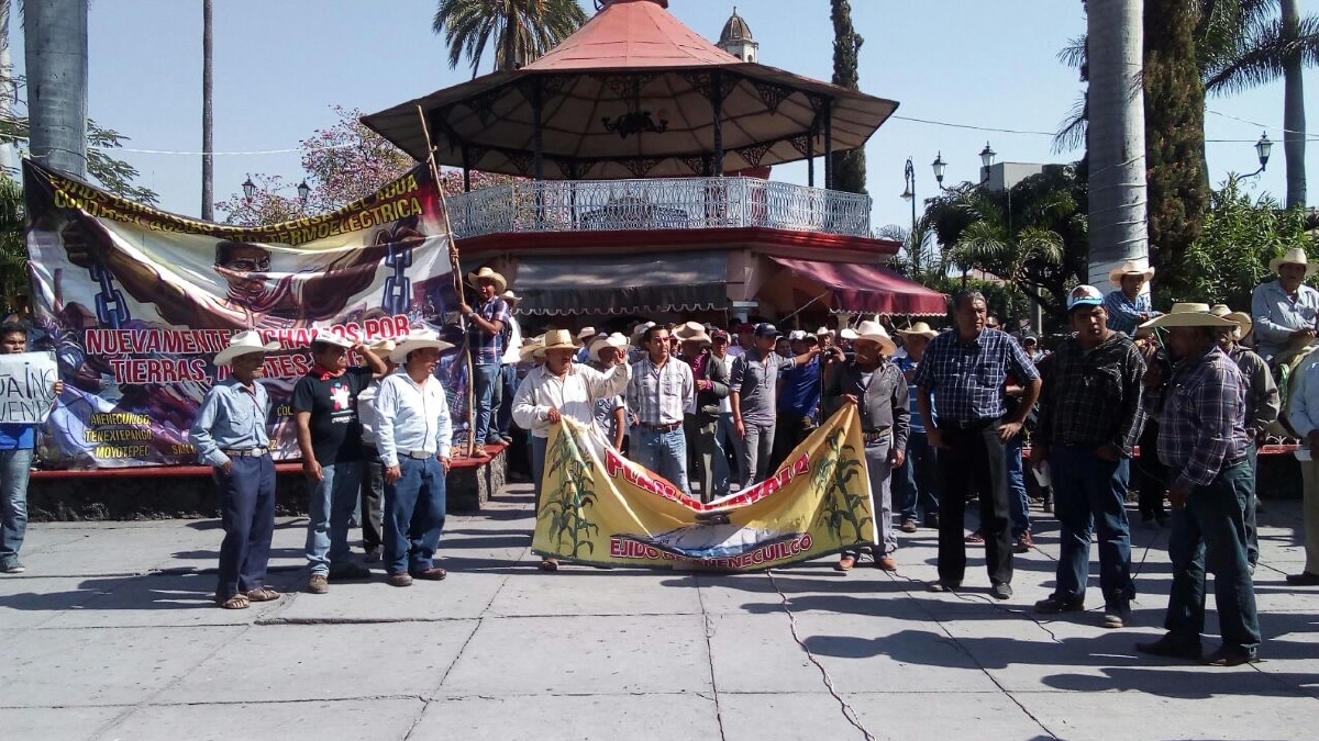 Protestan campesinos opositores al acueducto  por posible desalojo