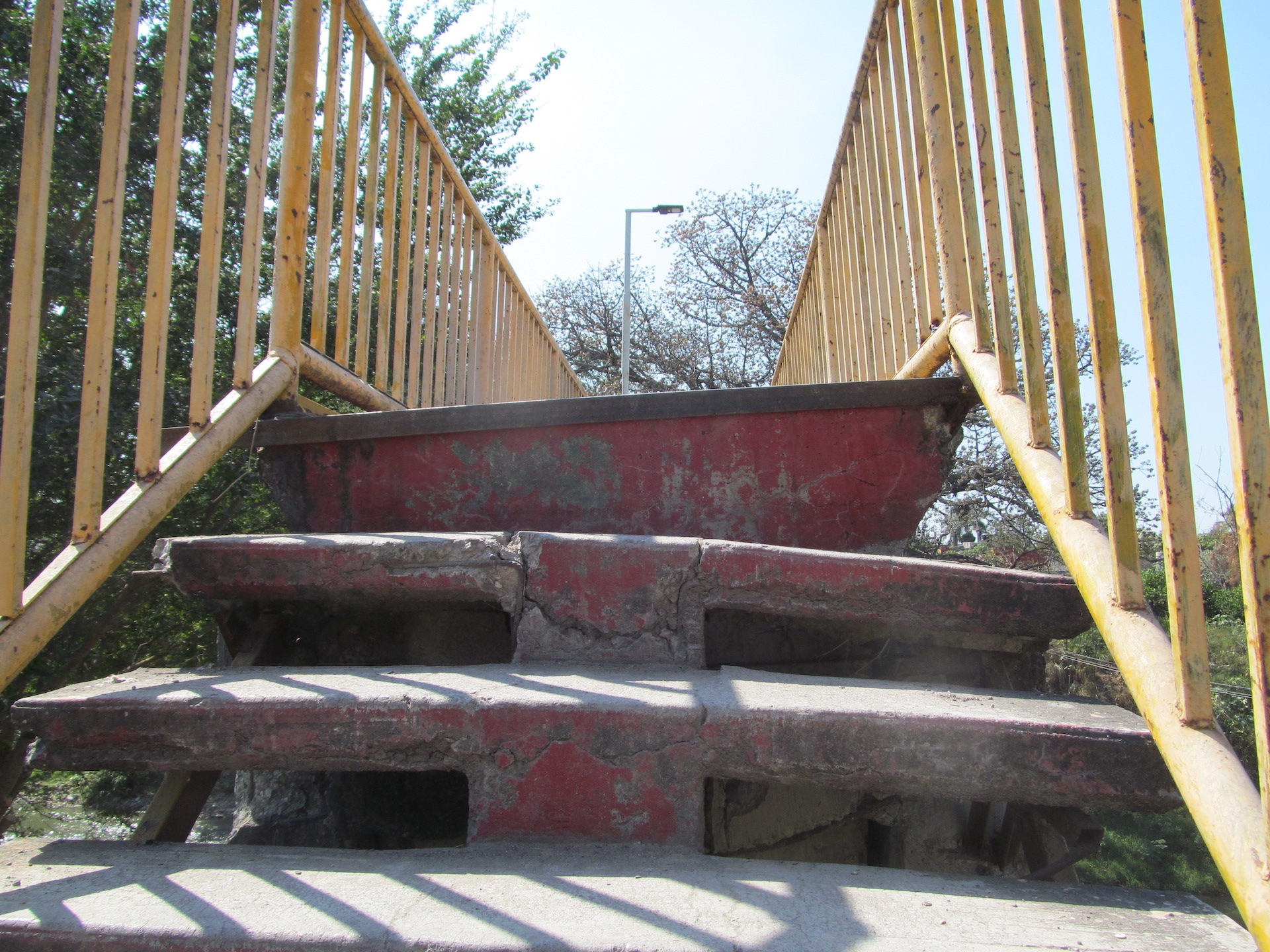 Solicitan intervención de Sedatu para reparar puente en Jojutla