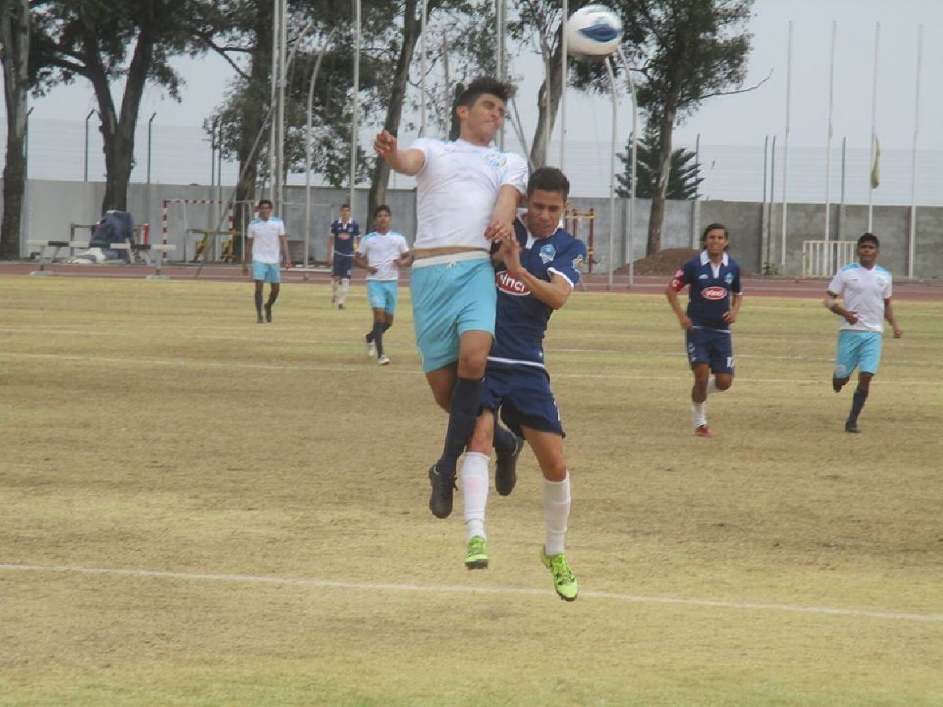 Halcones alarga racha negativa