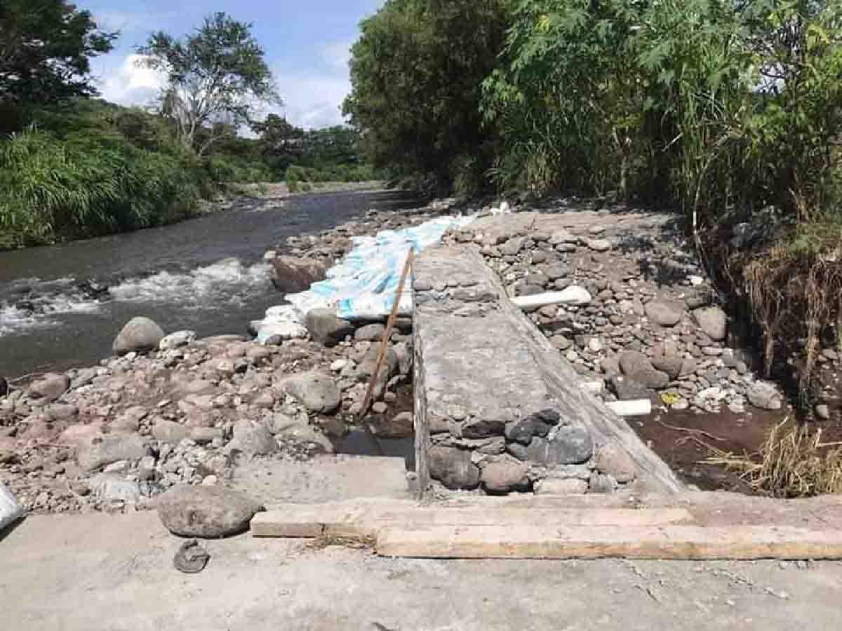 Rehabilitarán vado de Coatlán del Río destruido por las lluvias