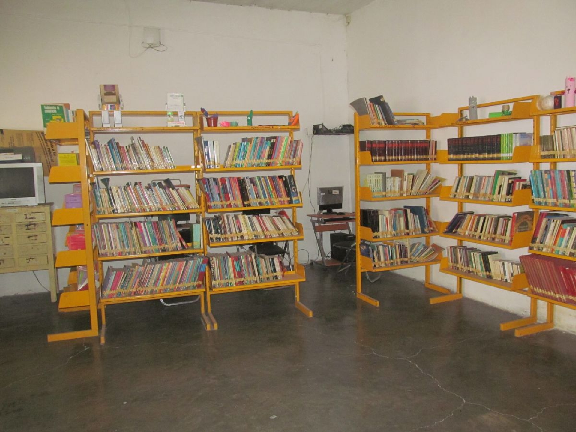 Obsoleta y con pocos visitantes, la única biblioteca de Zacatepec
