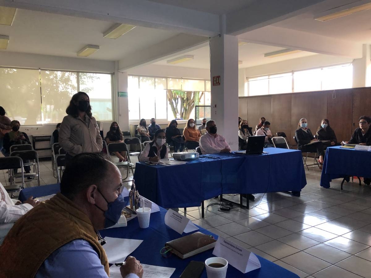 Inicia asignación de plazas docentes de educación básica