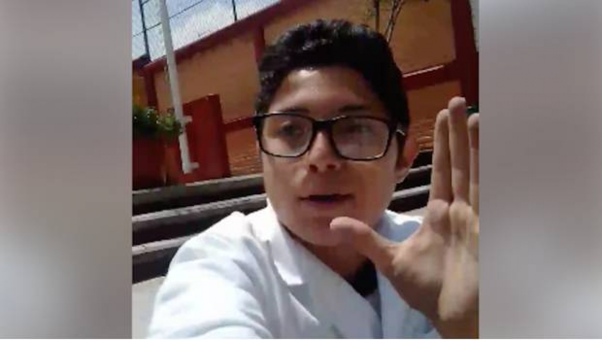 Estudiante se convierte en reportero, por su forma de narrar el sismo