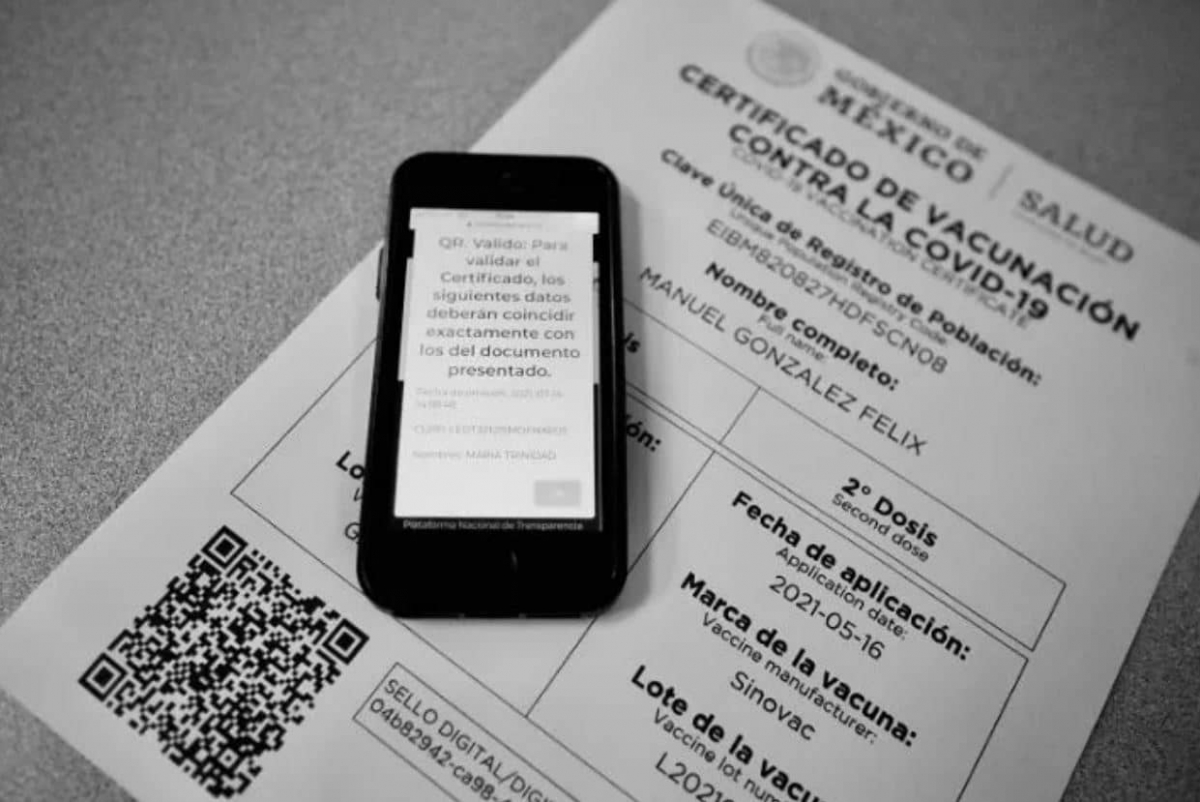 OMS no apoya que se pida certificado de vacunación para viajar