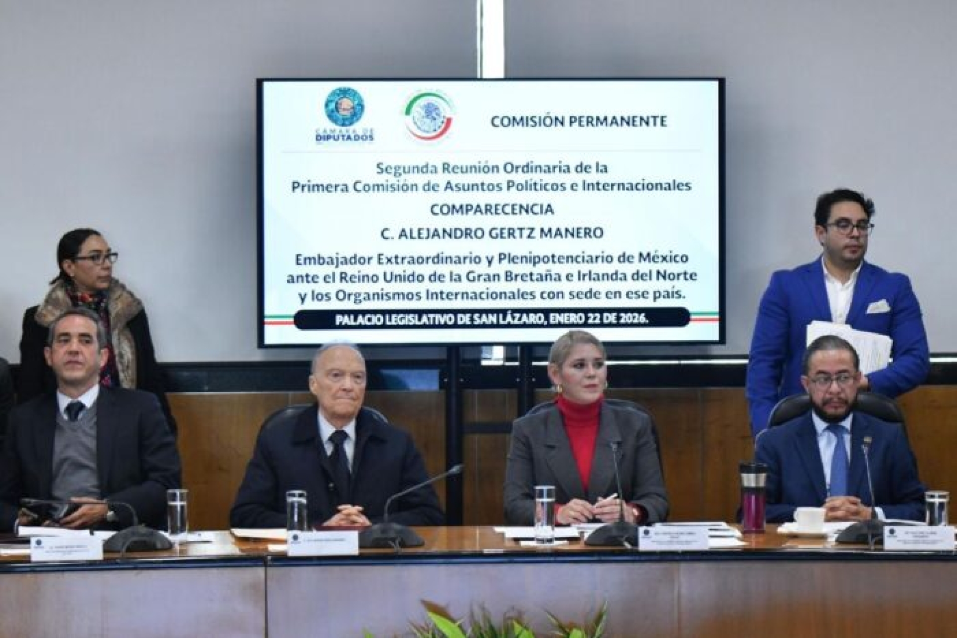 Gertz Manero, ratificado como embajador de México ante Reino Unido