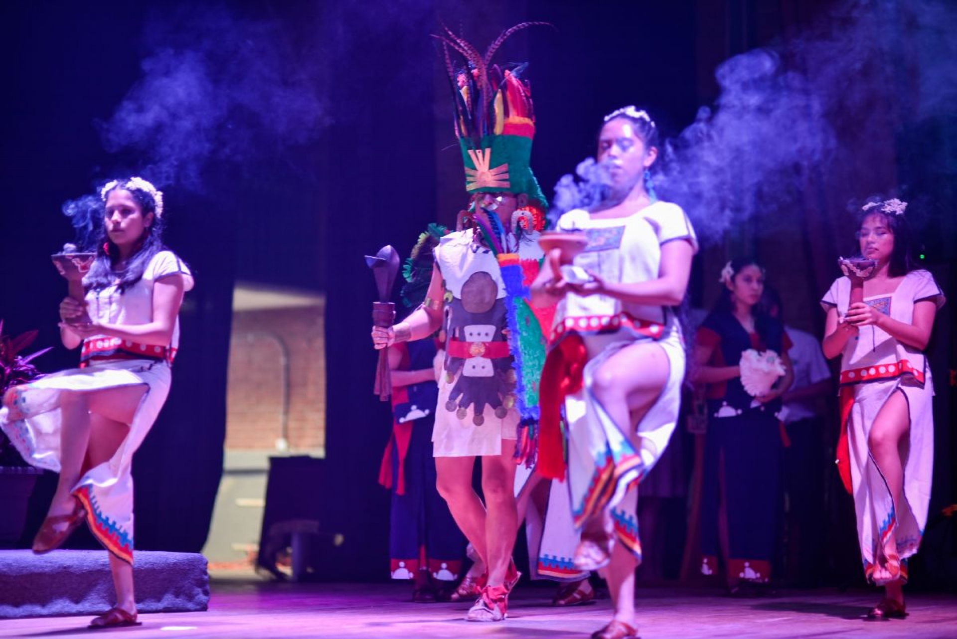 Encabeza Cuauhtémoc Blanco el aniversario 200 de la instalación del primer Ayuntamiento de Tepoztlán