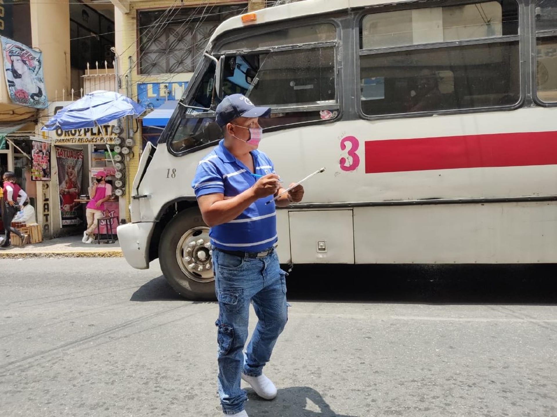 Checador de rutas se endeudó para solventar gastos del hogar