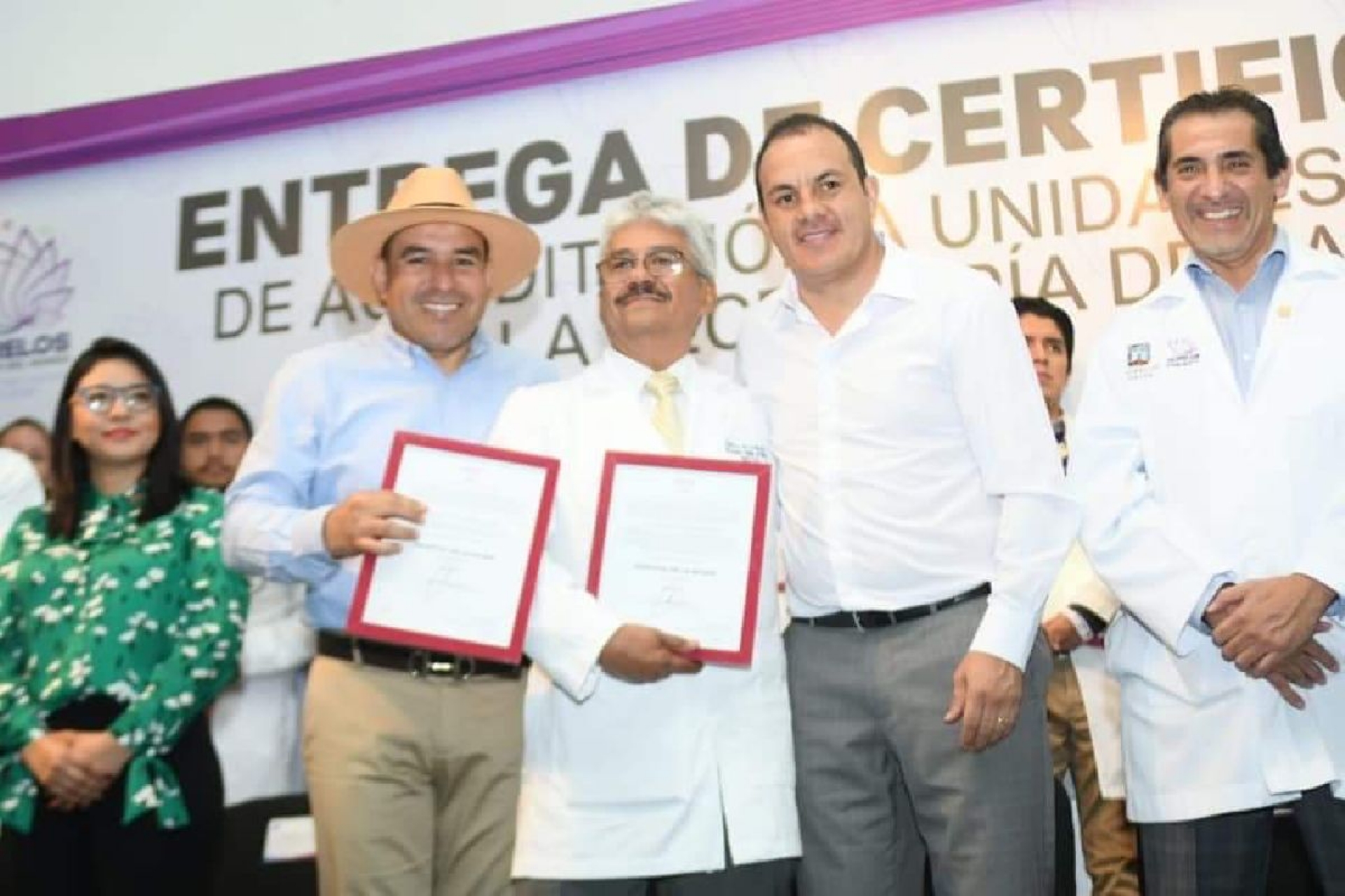 Entregan Certificados de Acreditación a Unidades Médicas