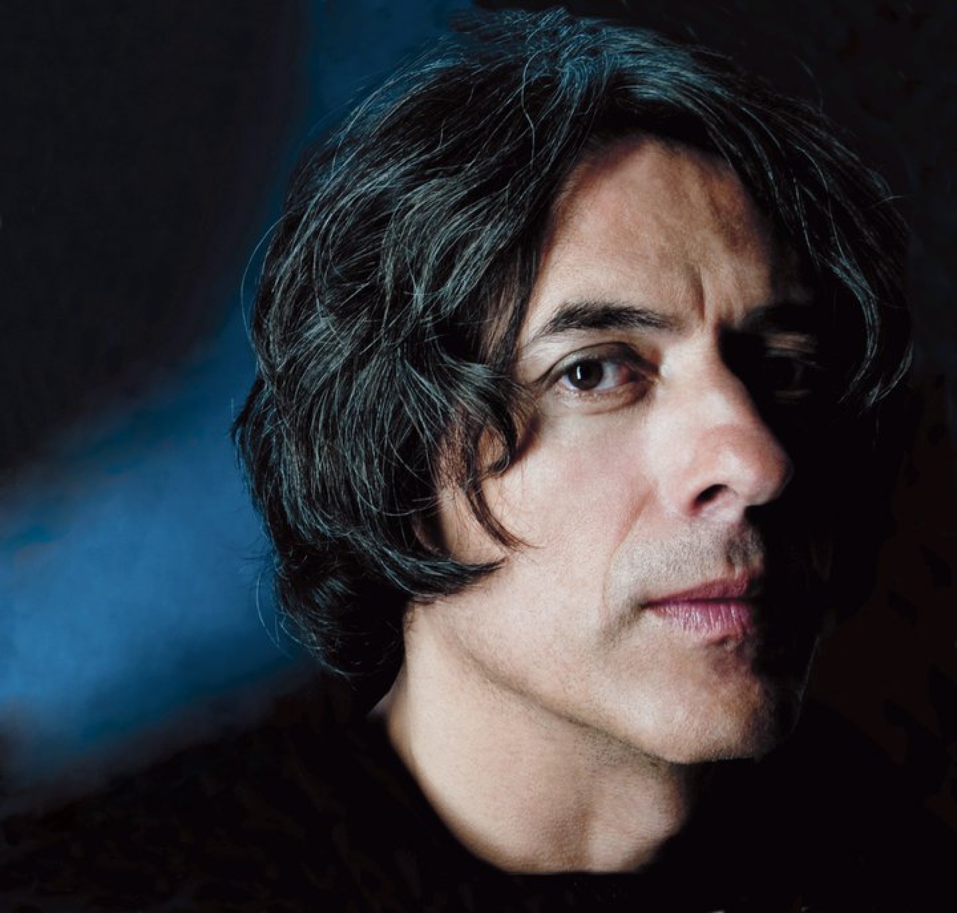 Gerardo Enciso llevará rock y poesía a “La Madriguera TV”
