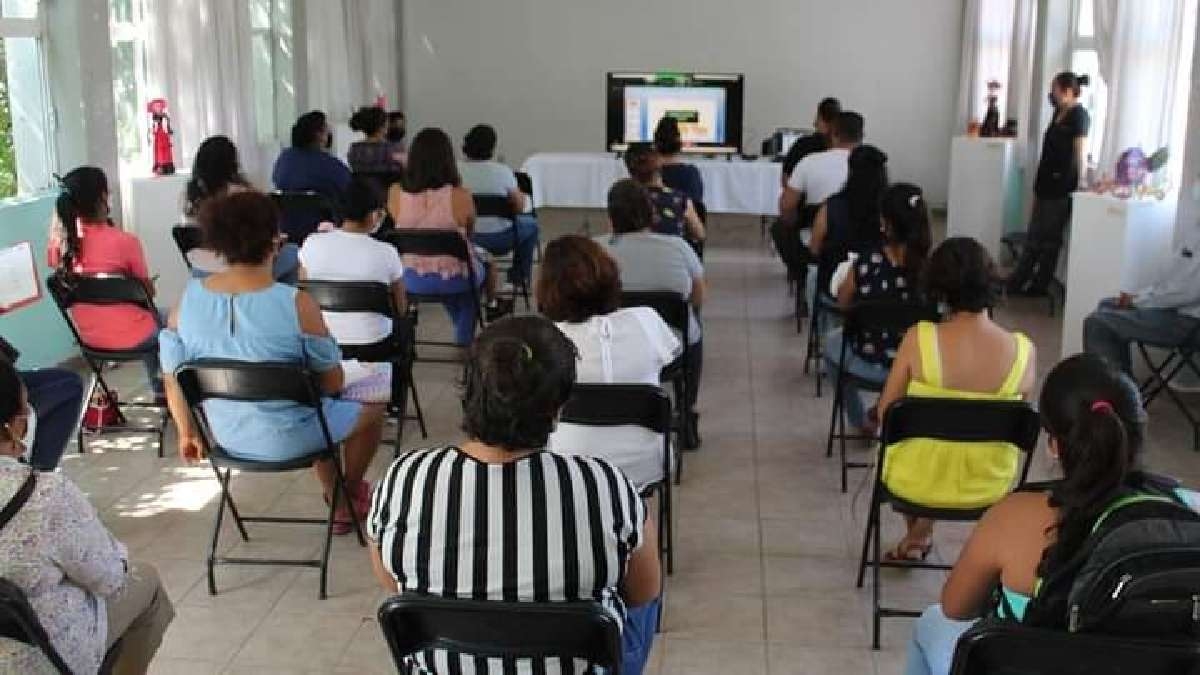 Dan a conocer lineamientos ante eventual regreso a clases presenciales