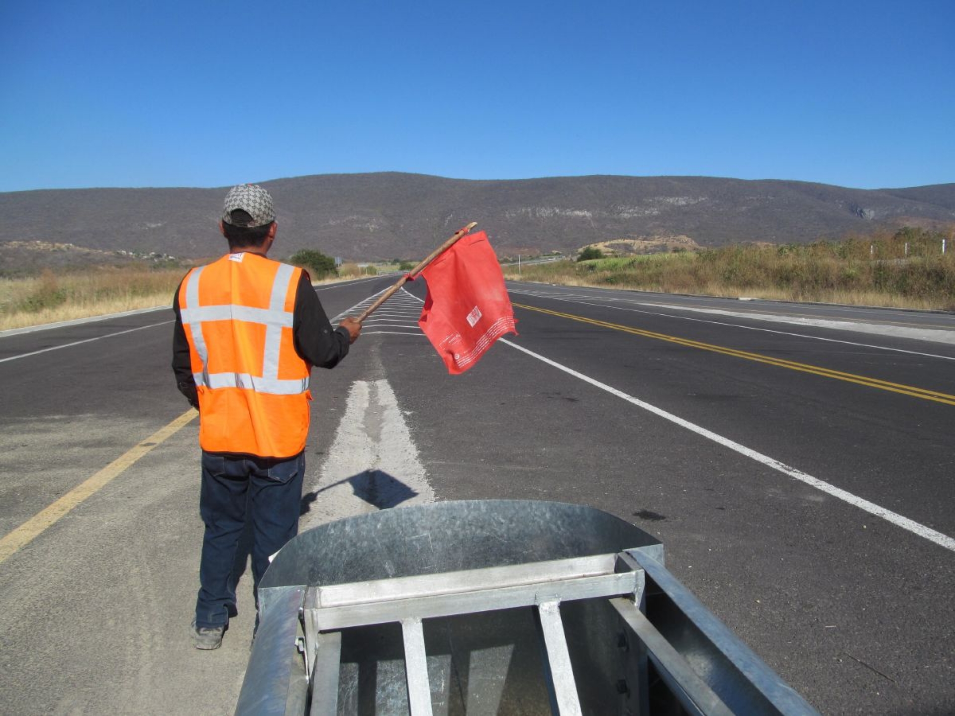 Sin novedad, ejidatarios cumplen 18 días de bloqueo en la autopista Siglo XXI