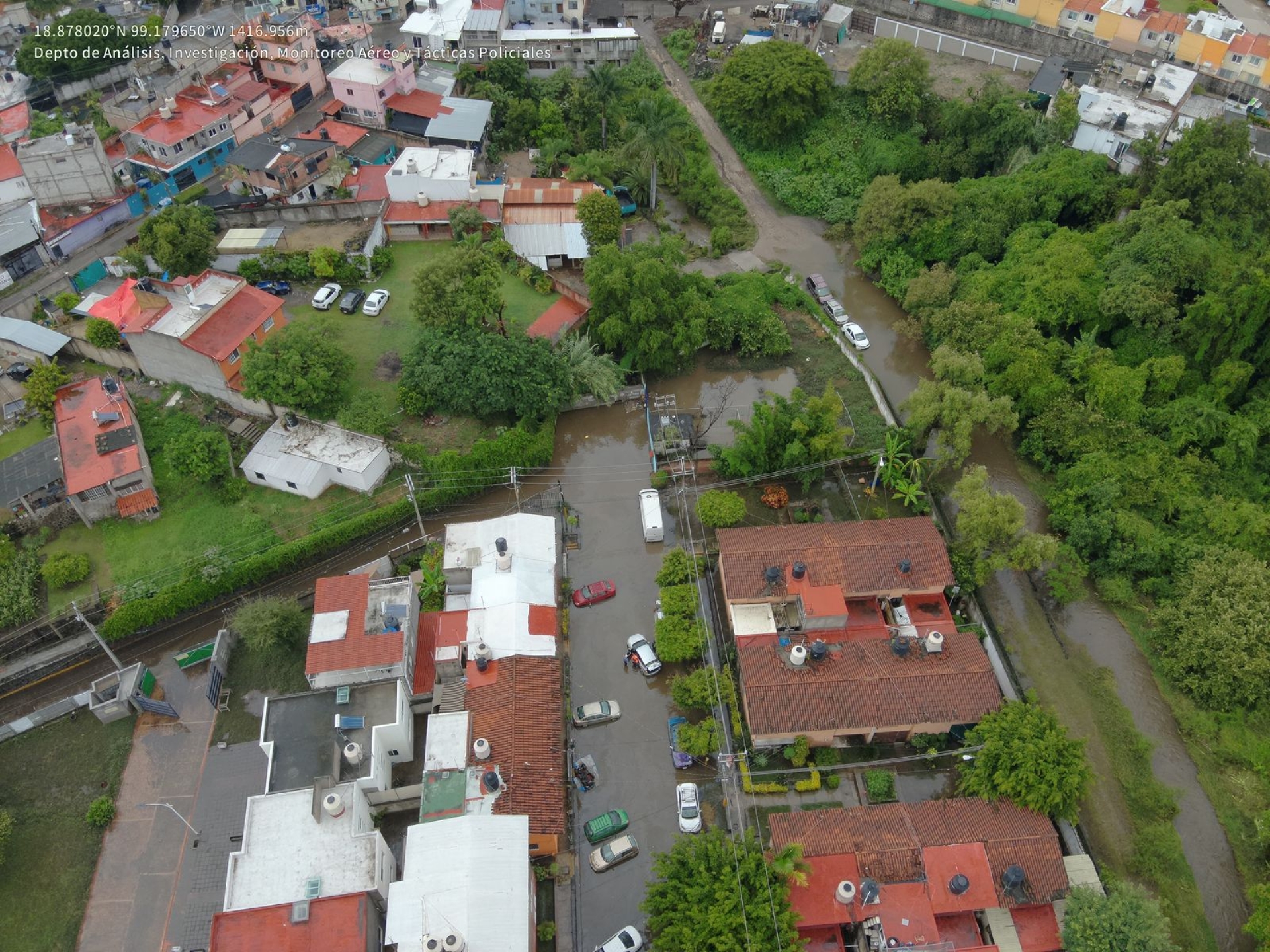 Gobierno de Jiutepec atiende colonias afectadas por lluvias