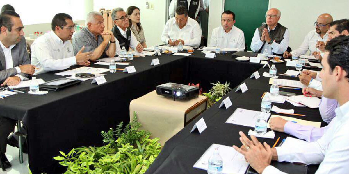Realizan autoridades de Salud y del IMSS reunión de evaluación en Morelos