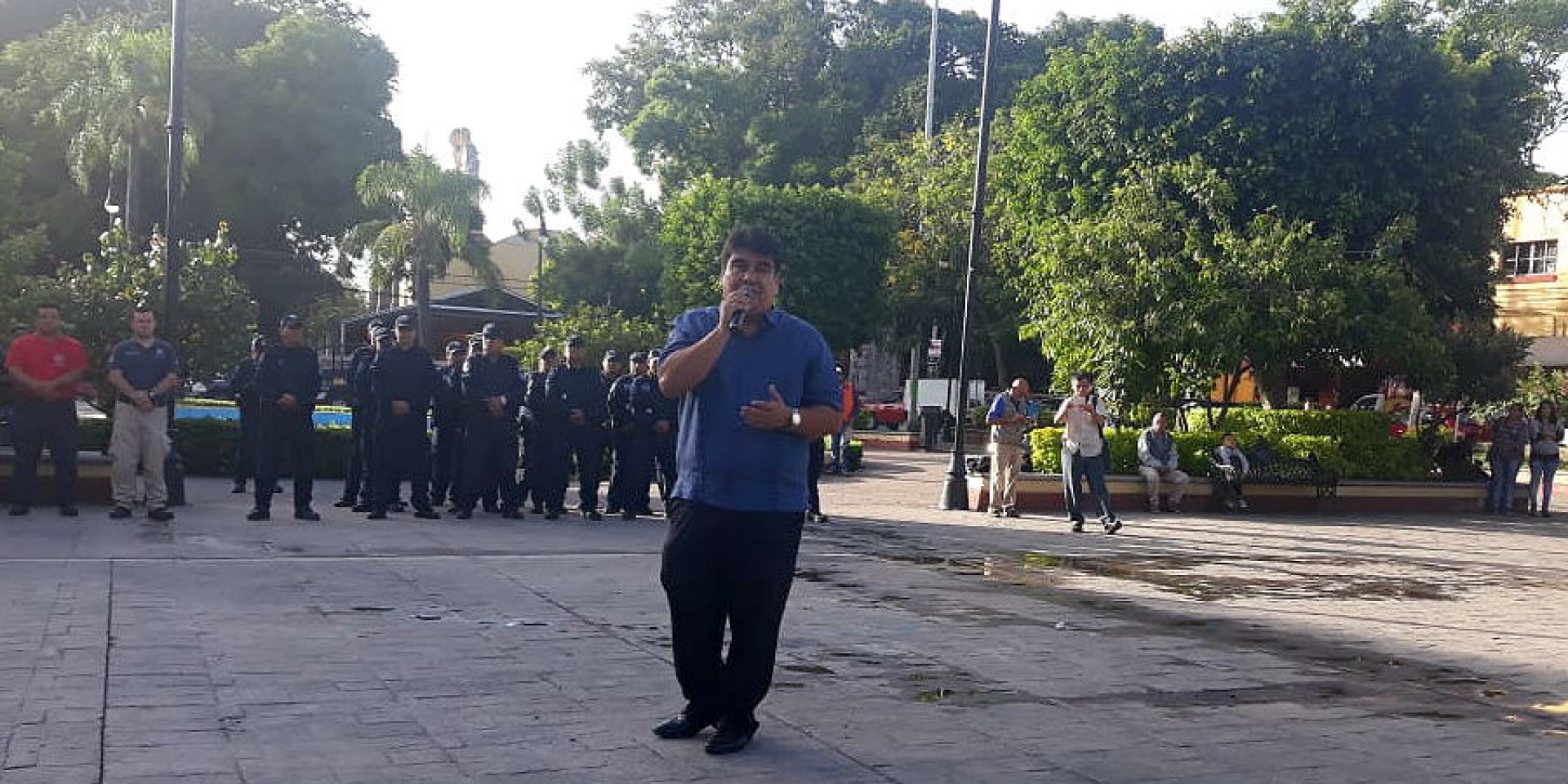 Confirma Agüero Tovar que fue suspendido programa social de útiles escolares en Jiutepec