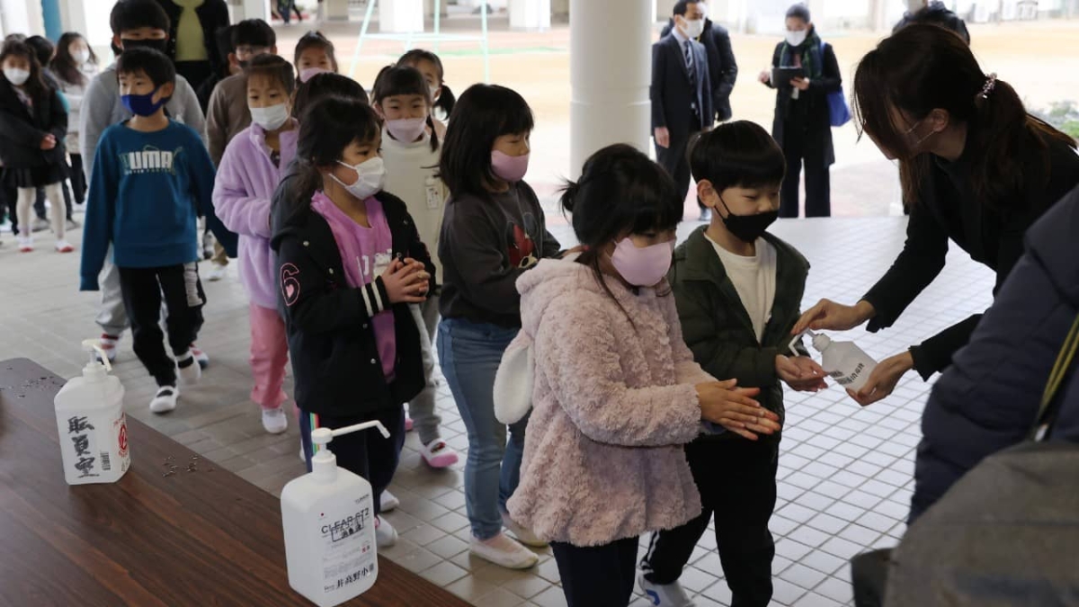 Japón aprueba vacunar contra COVID a niños de entre 5 y 11 años