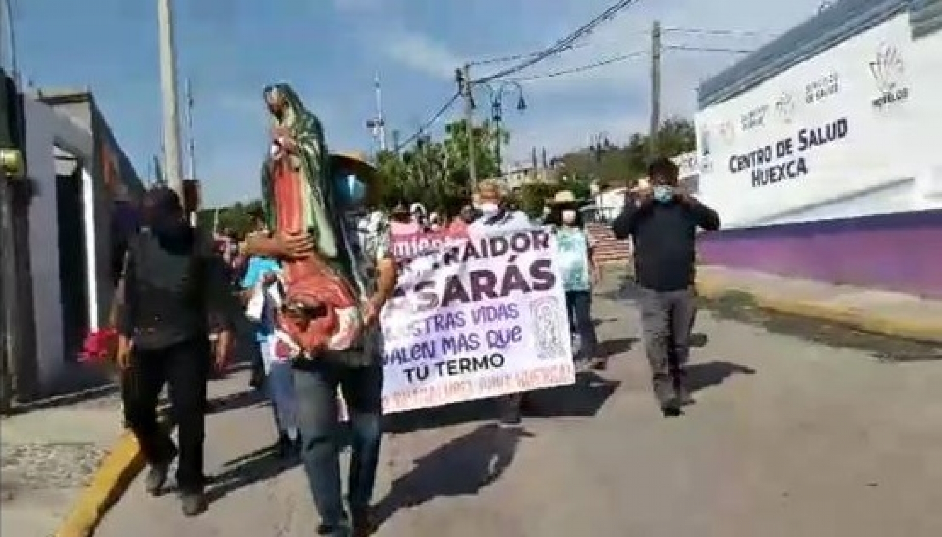 Realizan la “procesión de la resistencia” frente a la termoeléctrica de Huexca