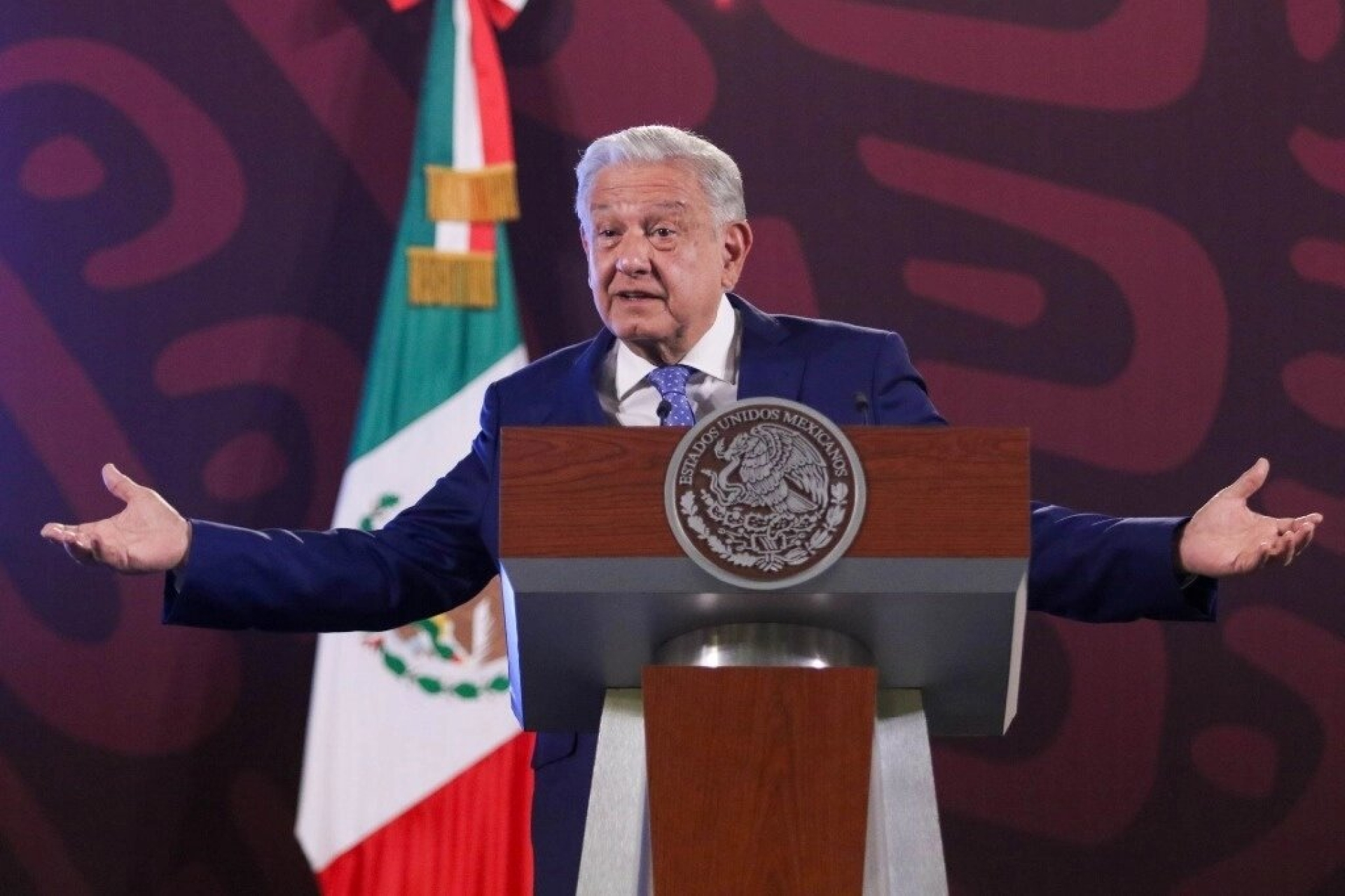 AMLO califica de 'refrito' el informe de la DEA sobre cárteles mexicanos