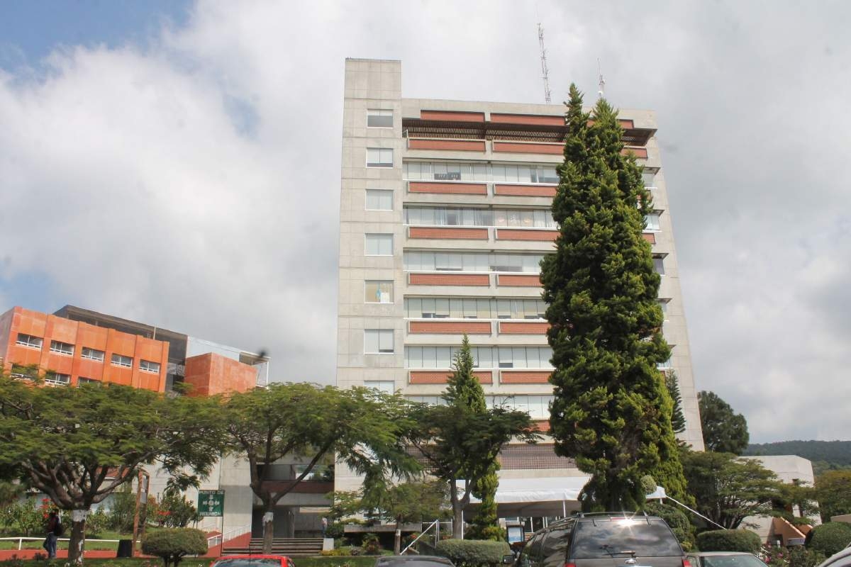Busca Junta de Gobierno auditor externo para la UAEM