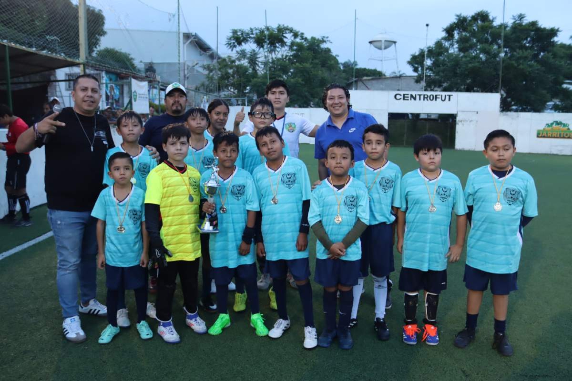 Brillantes campeones