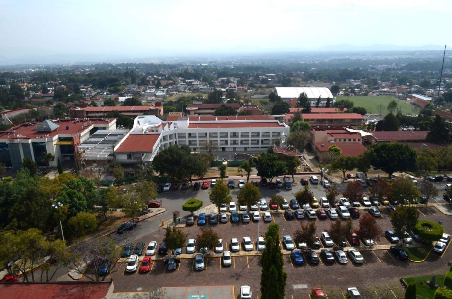 Anuncian inscripciones para los cursos de idiomas en la UAEM