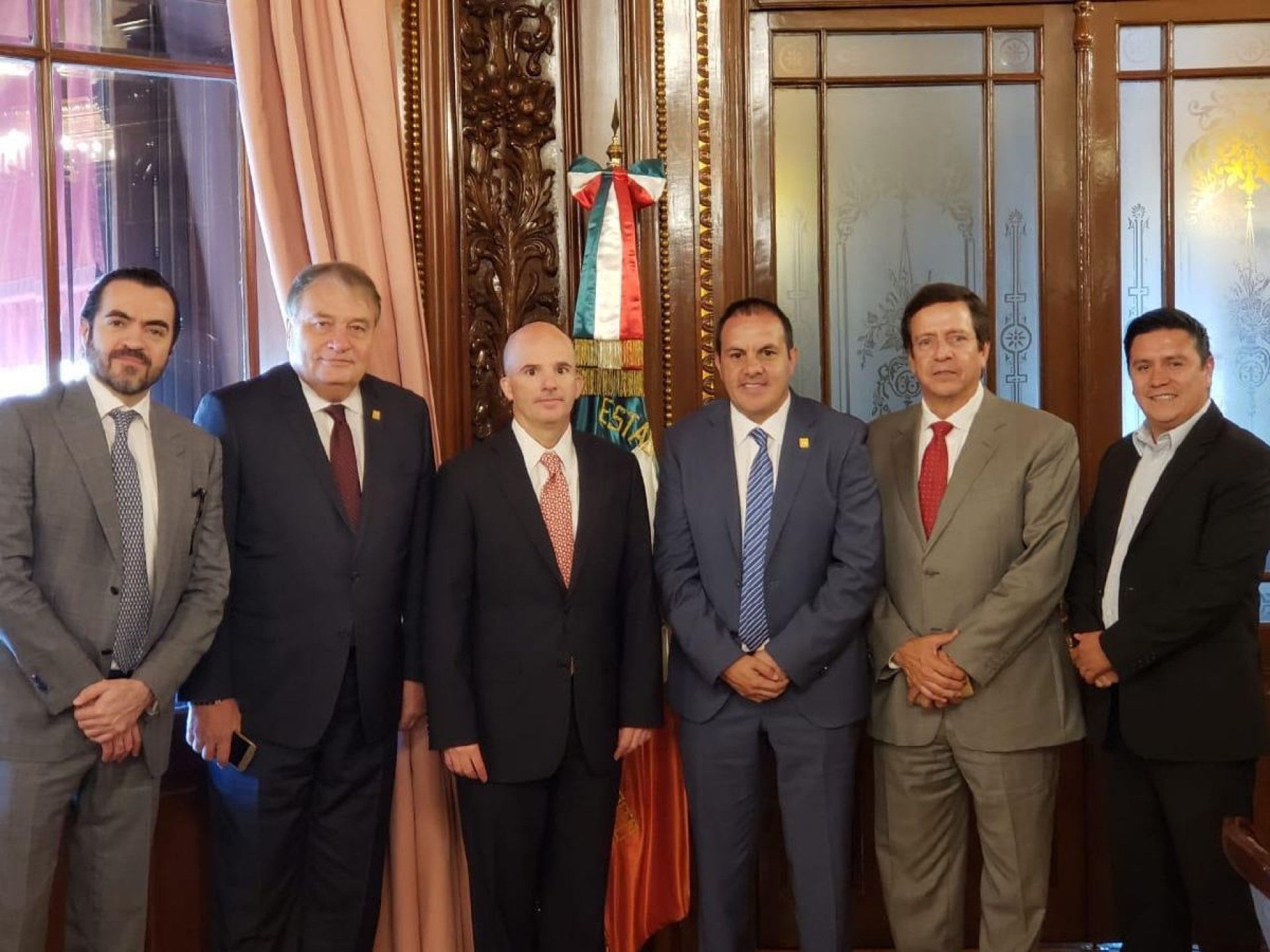 Se reúne el gobernador con el secretario de Hacienda