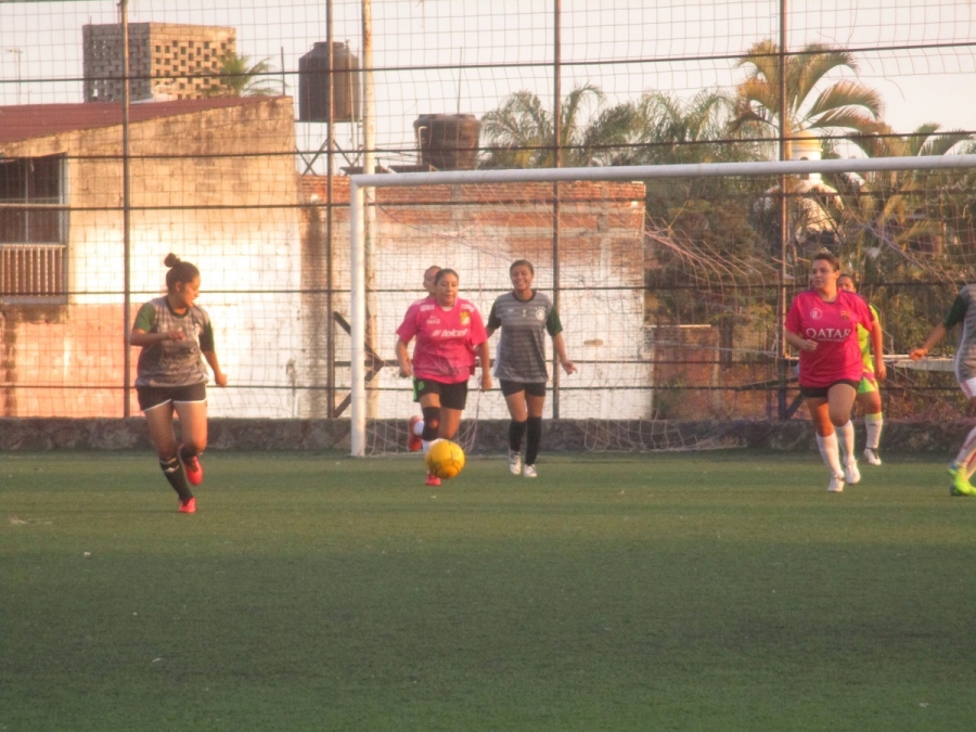 Inicia la lucha por el título de la Copa Femenil Unión Acapantzingo