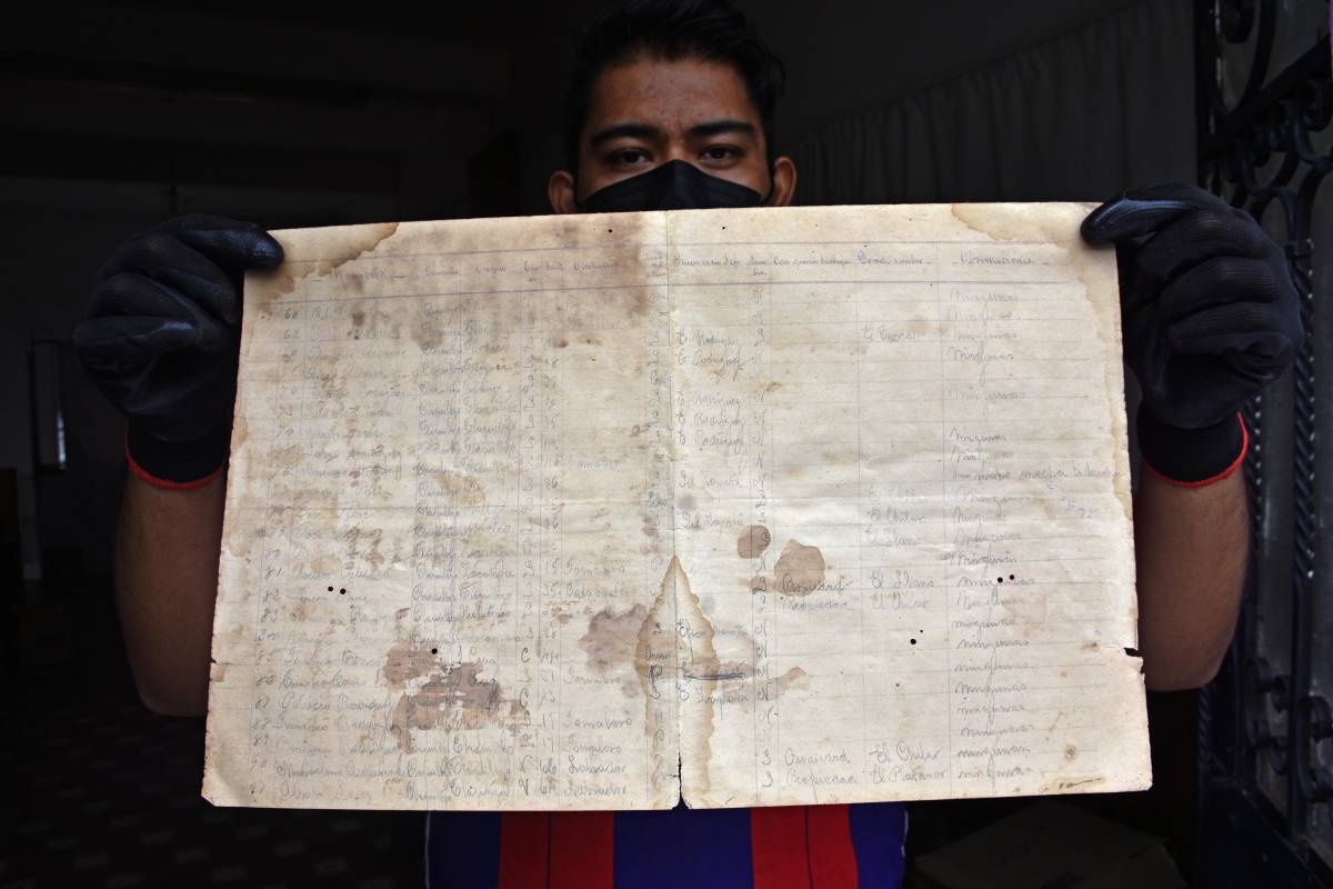 Rescatan documento de la época de la Revolución
