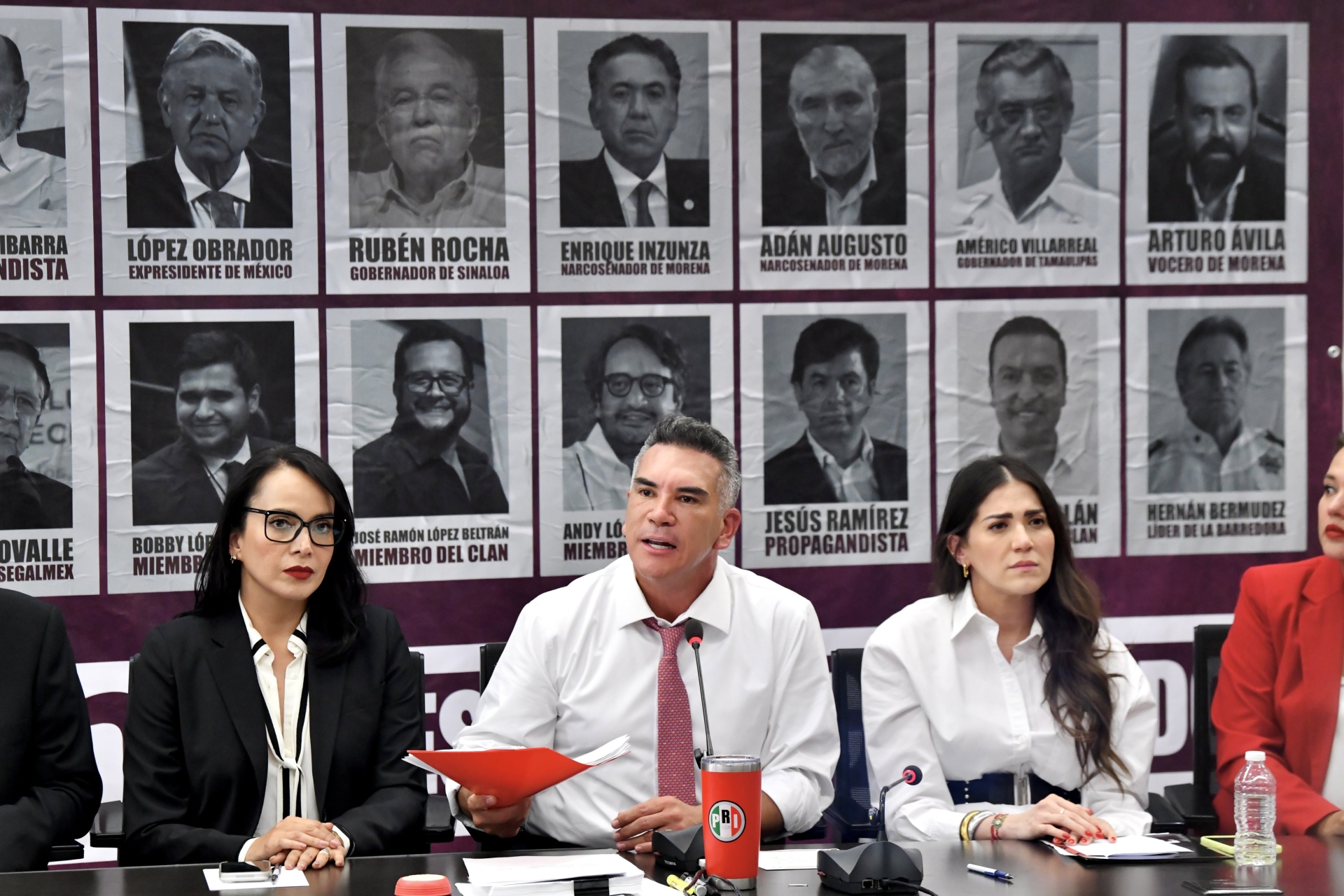Alejandro Moreno solicita a EU declarar a Morena como organización terrorista