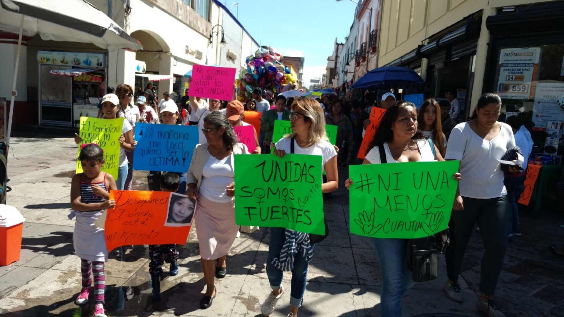 Marchan mujeres para demandar alto a la inseguridad en Cuautla