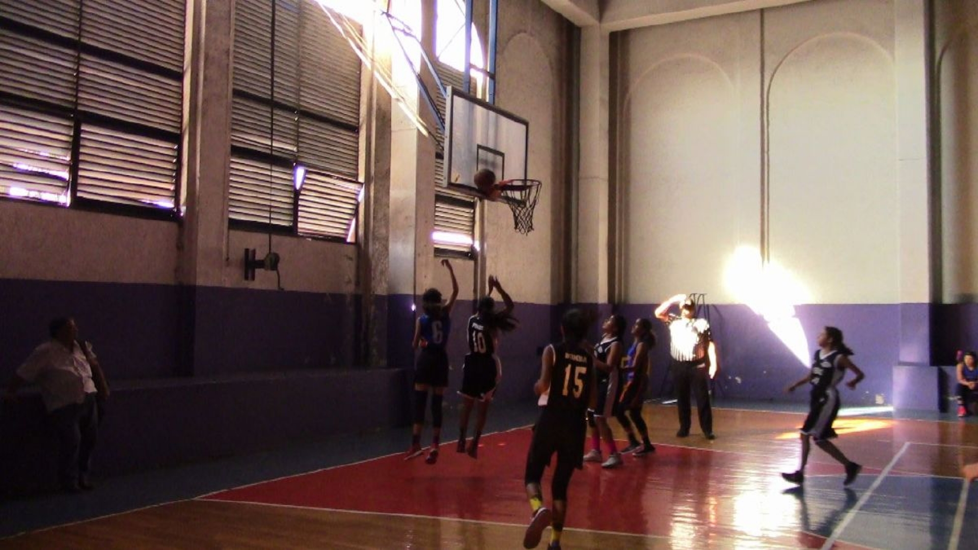 Ganan pasaporte a regional de basquetbol
