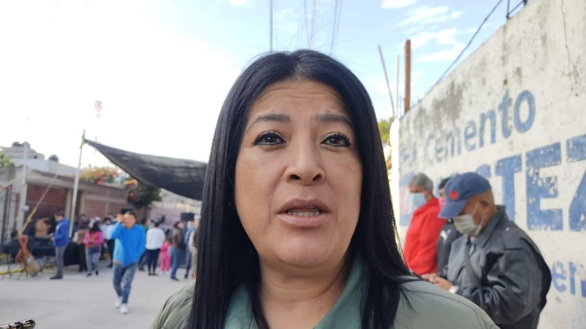América López debe seguir al frente de la ESAF, señala diputada