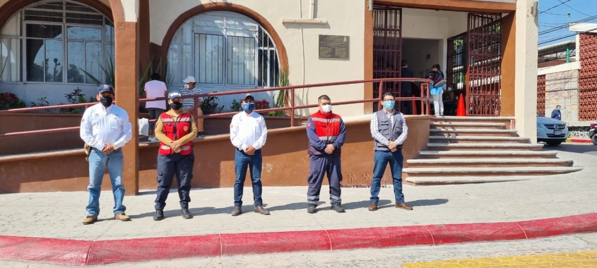 Acude 'Convoy, unidos por Morelos ante el covid-19' a supermercados y tianguis de Cuernavaca y Jiutepec