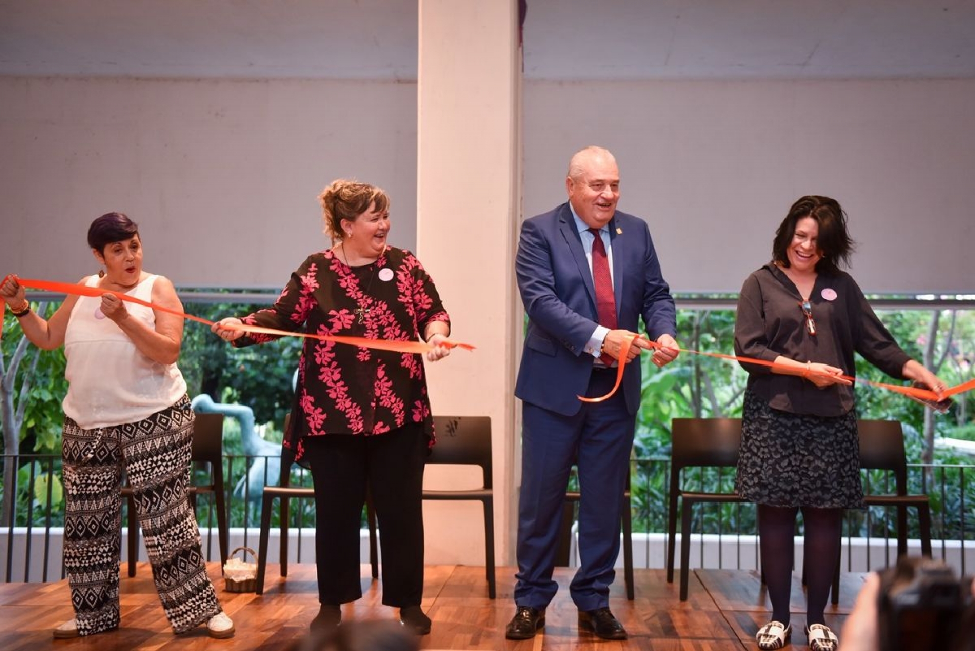 Inauguran la exposición “Ausencias”