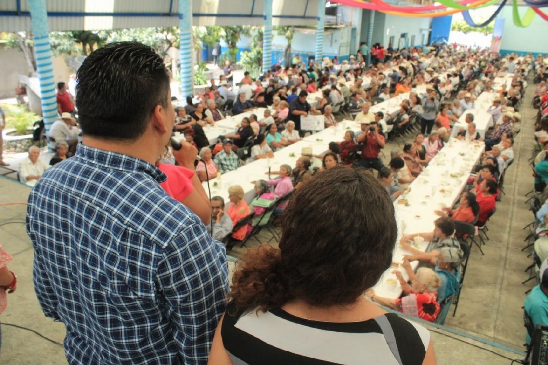 Anuncia Francisco Sánchez más beneficios para las personas de la tercera edad
