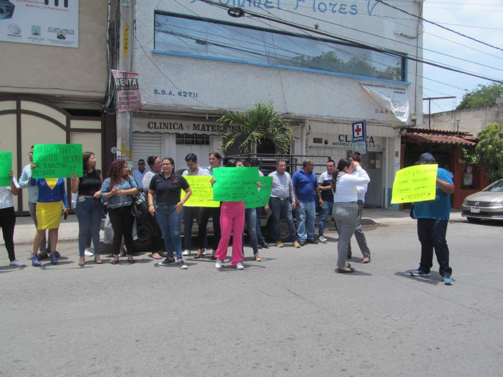 Bloquean avenida de Jojutla en apoyo al presidente del TSJ